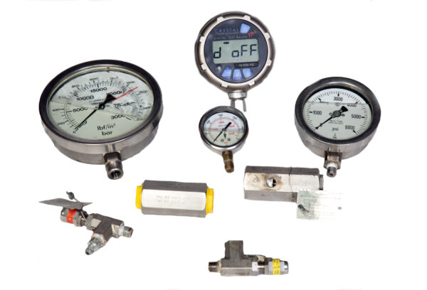 Pressure Gauges & Relief Valves